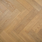 Sàn gỗ kỹ thuật sồi QH1706 lát xương cá Herringbone